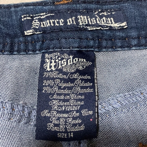 Torrid Source of Wisdom Blue Jeans | Flare Leg | Stretchy - Picture 7 of 15